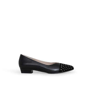 Lola Studs Black