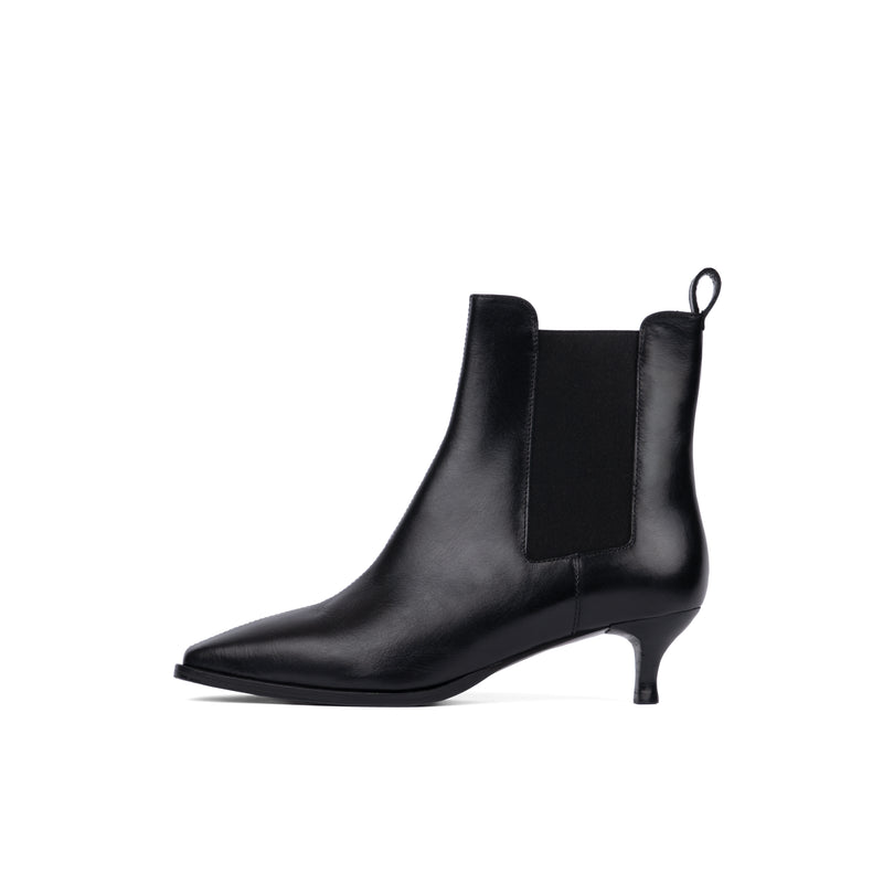 Marianne Boot Black