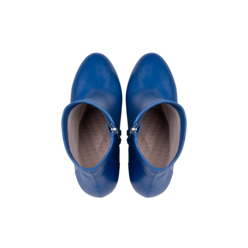 Halle Boot Iris
