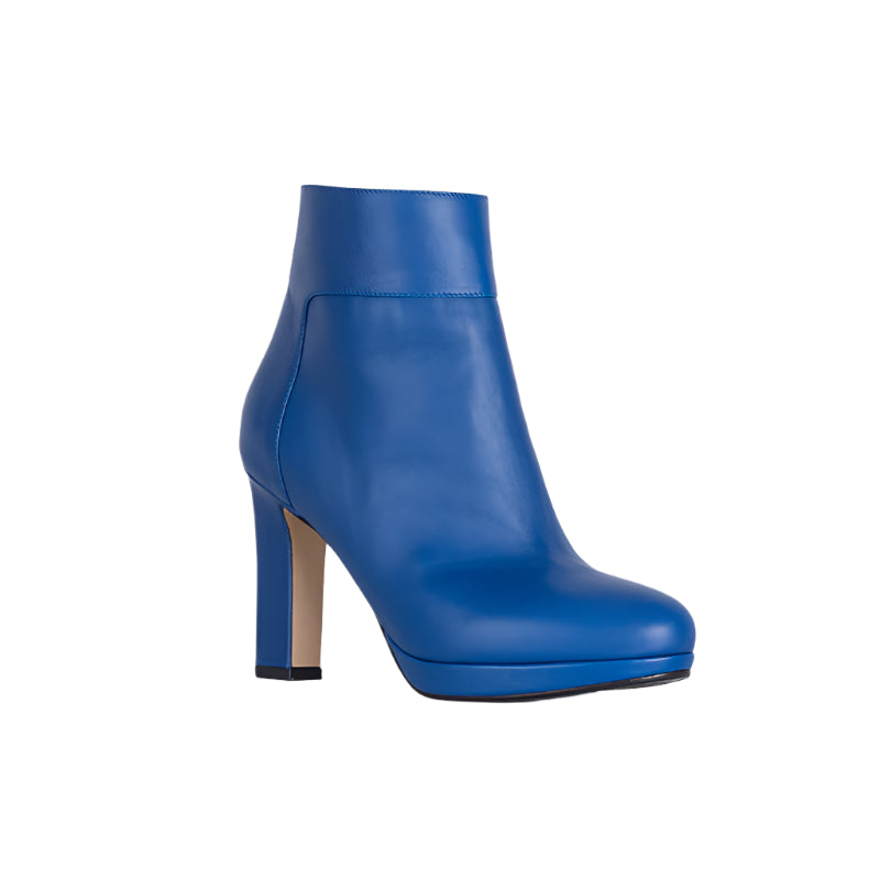 Halle Boot Iris