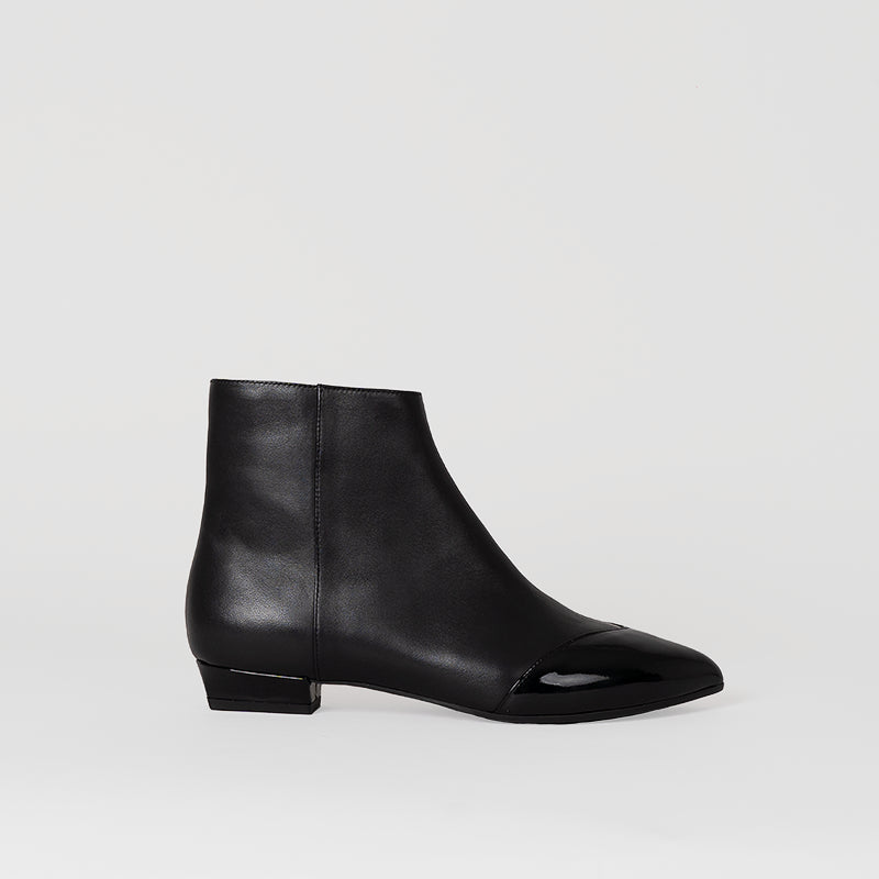 Lola Boot Black