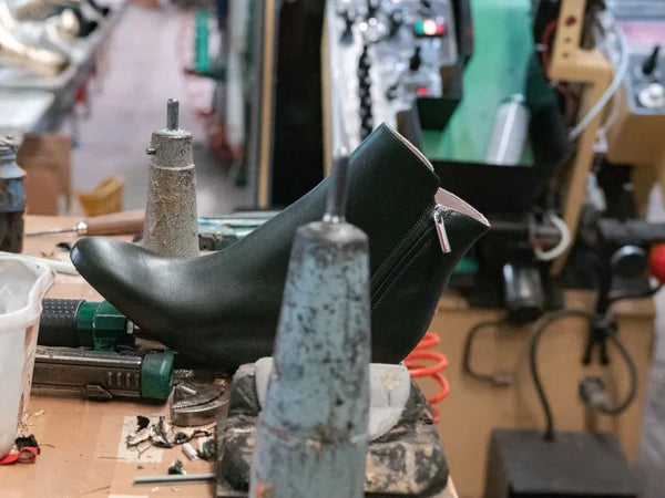 final touches on roccamore boot